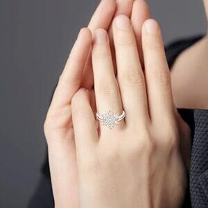 Neiman Marcus Crystal 925 Sterling Silver Christmas Snowflake Ring